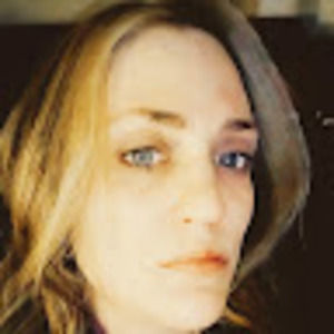 Meet your Posher, Angie